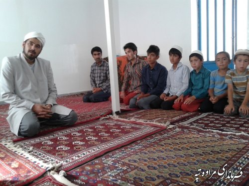 بازدید فرماندار از کلاسهای آموزشی قرآن طرح تابستانه بسیج