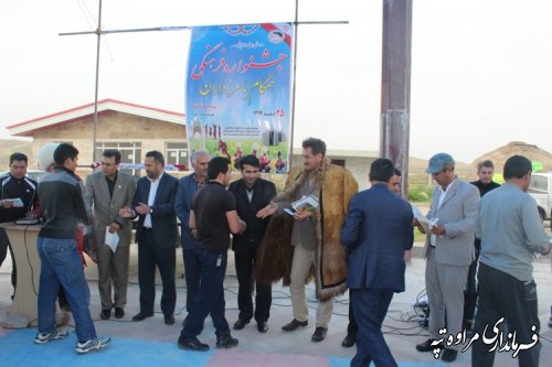 برگزاری جشنواره فرهنگی همگام با مرزداران و جشنواره نوروزگاه در شهرستان مراوه تپه 