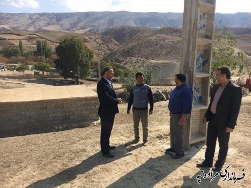 فرماندار از طرح های در حال اجرای عمرانی روستای اوچران بازدید کرد