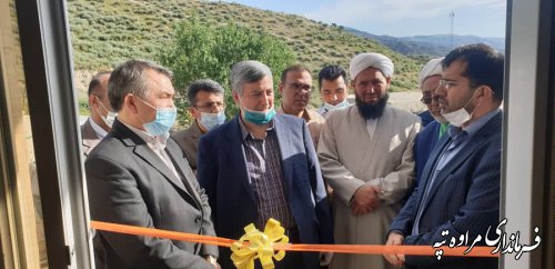 یک واحد مسکونی احداثی سیلزدگان در روستای اق قلعه با  حضور مسئولین استانی و شهرستانی افتتاح شد