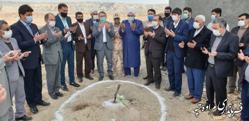 افتتاح و کلنگ زنی سوله و کارخانه خوراک دام در دومین روز از دهه مبارک فجر