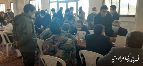 برگزاری میز خدمت در نماز جمعه مصلی شهر گلیداغ
