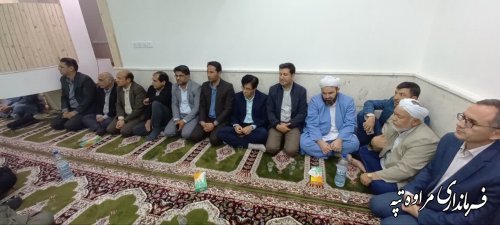 تداوم حضور فرماندار و دیگر مسئولین شهرستان مراوه‌تپه برای شرکت در مساجد در راستای طرح معنوی ۳۰ روز ۶۰ مسجد