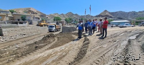 بازدید فرماندار از معابر تخریب شده روستای مرزی بسطام دره 